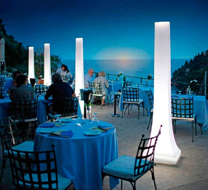 Obelisk terraza Obelisk terraza